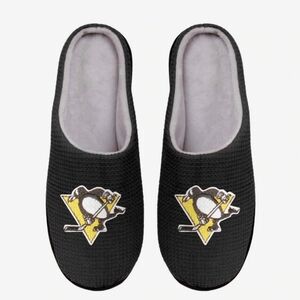 Foco NHL Pittsburgh Pengiun Slippers